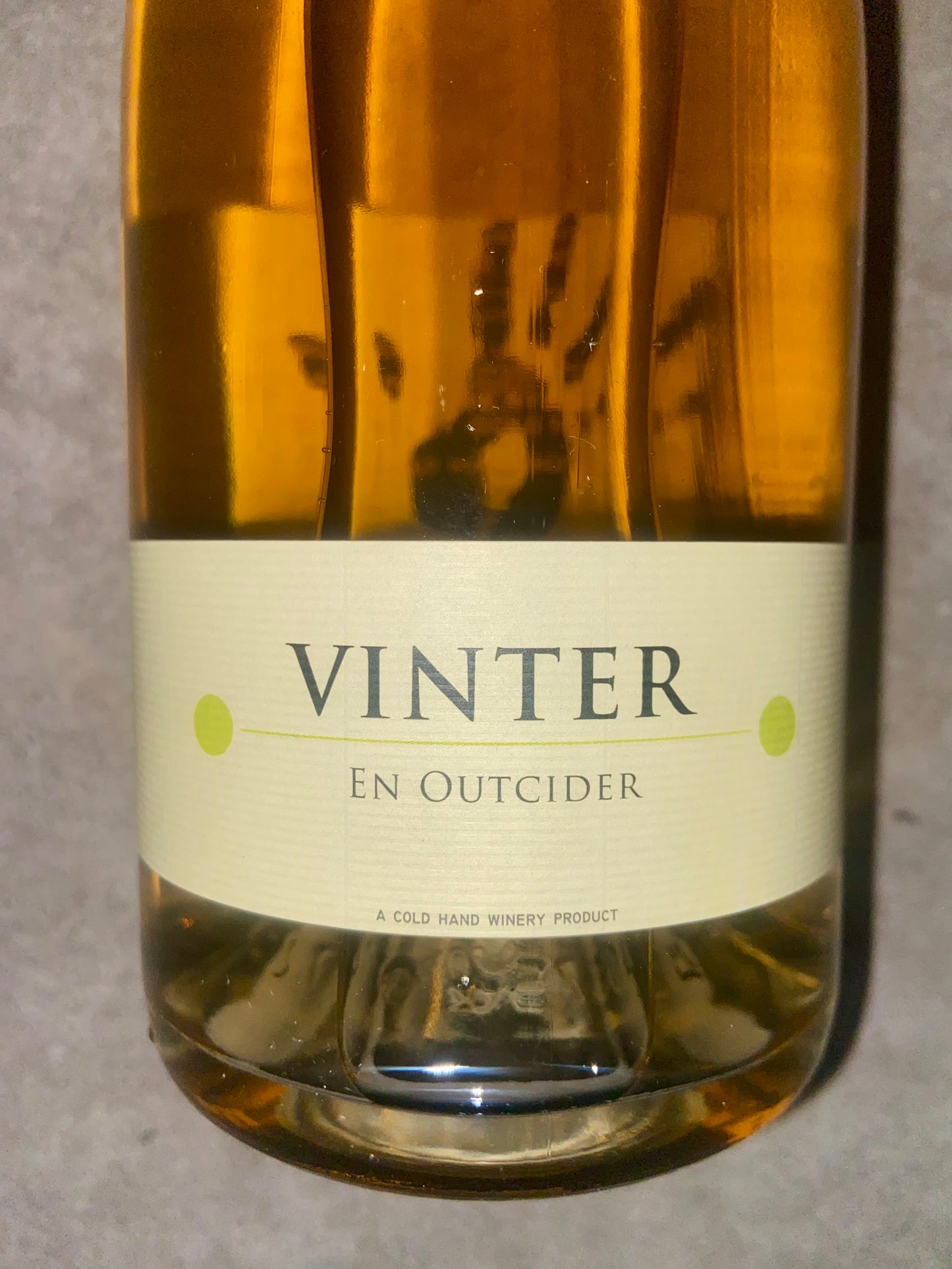 Cold Hand Winery, Vinter