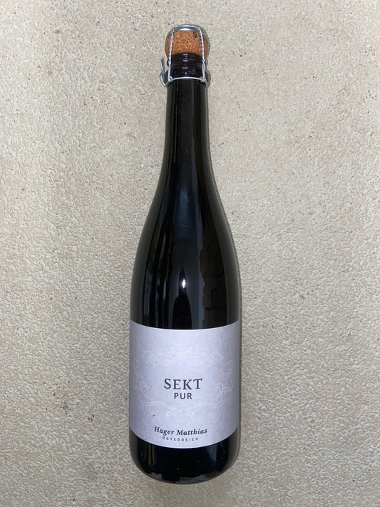 Matthias Hager Zweigelt Brut nature, blanc de noir. Østrigsk naturvin