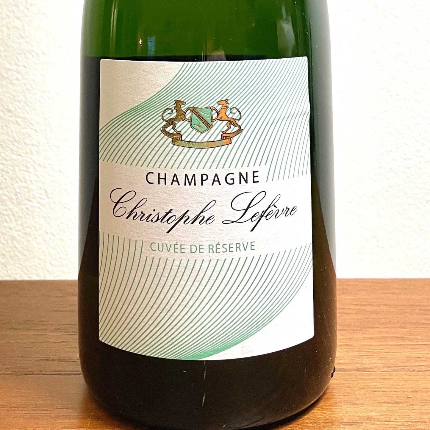 Christophe Lefévre Champagne Cuvée Reserve 2015 - Bobler - Vinskabt. Nærbilled af label